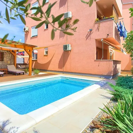 Apartman Bor Krk Krk Town Esterno foto
