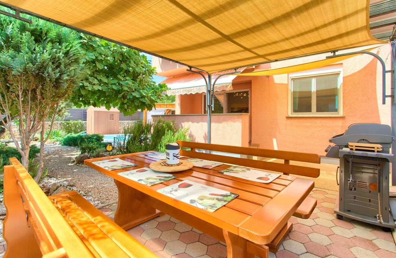 Bor Krk Apartment *